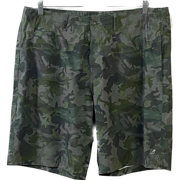 Amplify Men's XL Camo Shorts Green Gray Versatile Trendy Functional Stylish - Picture 1 of 15
